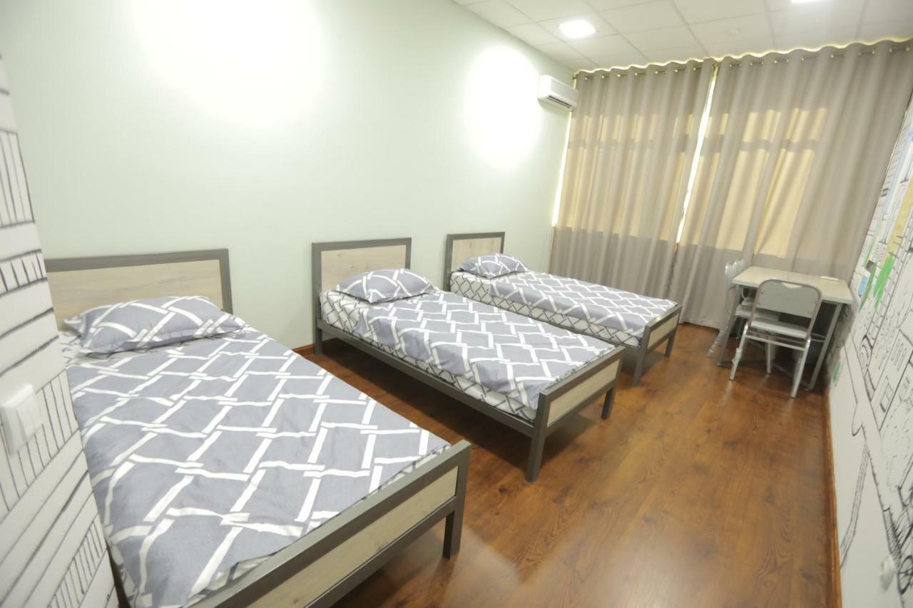 The Top Hostel Tashkent Luaran gambar