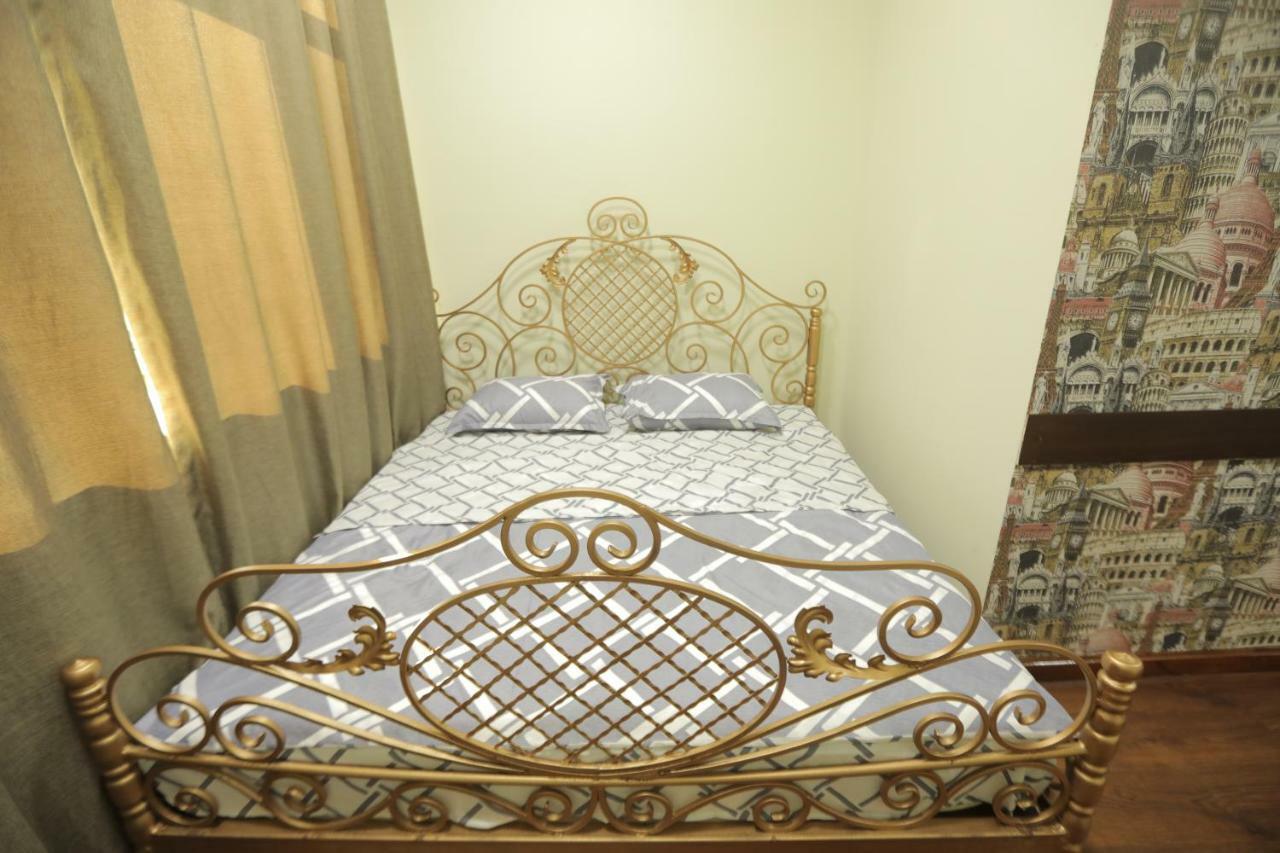The Top Hostel Tashkent Luaran gambar