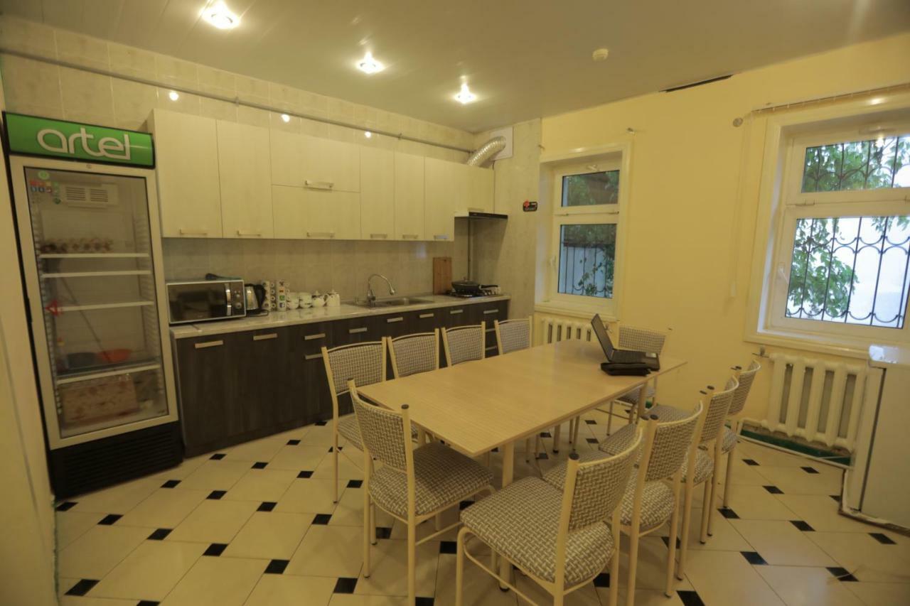 The Top Hostel Tashkent Luaran gambar