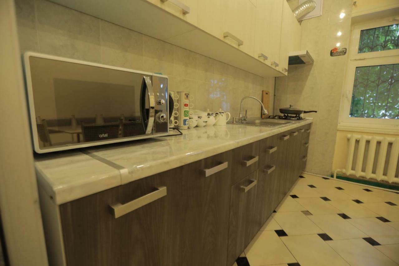 The Top Hostel Tashkent Luaran gambar