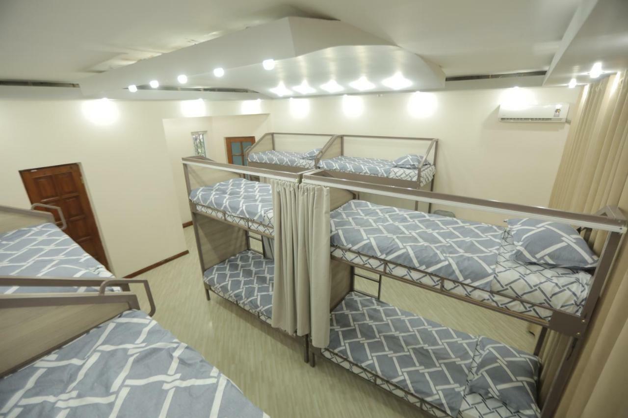 The Top Hostel Tashkent Luaran gambar